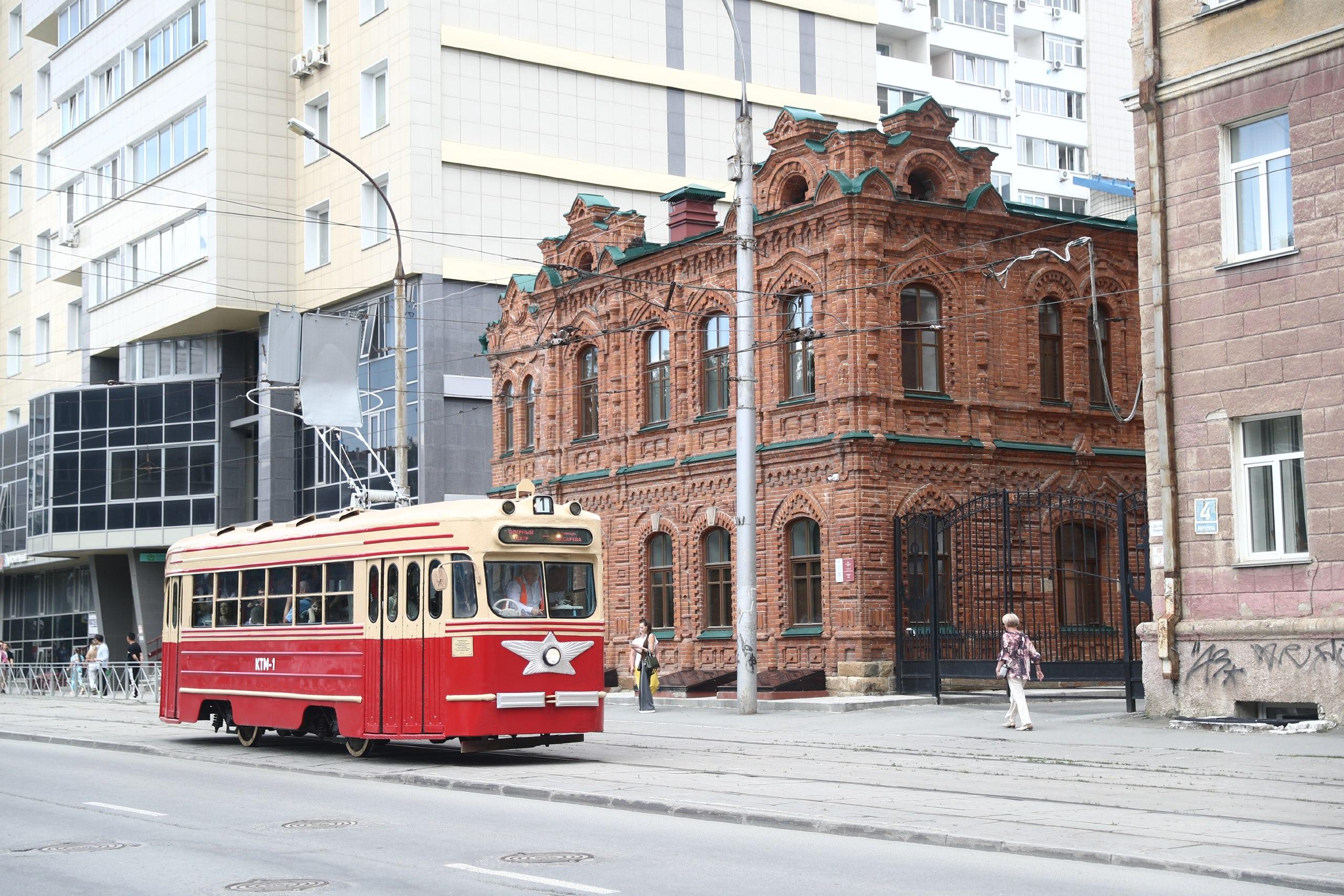 Новосибирцы высказались о плюсах и минусах города