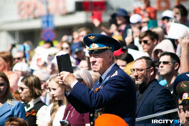 Иркутяне с размахом отметили 80-летие Победы в Великой Отечественной войне | Источник: Ксения Филимонова / «ИрСити»