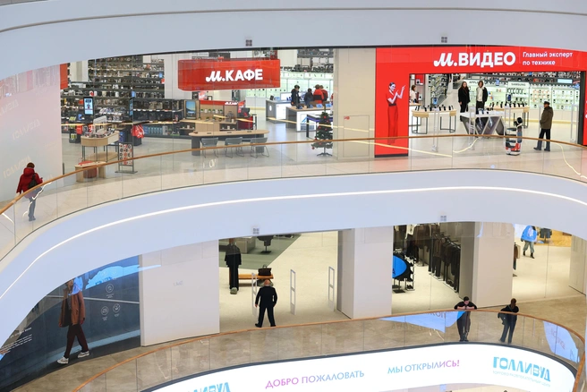 Промо-зона привлекает внимание посетителей | Источник: Дарья Драй /&nbsp;«Фонтанка.ру»