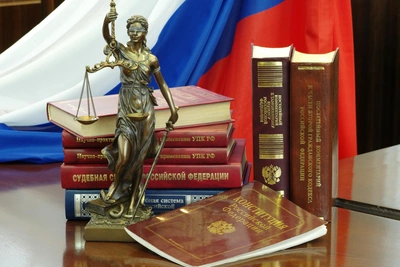 УК возместила ущерб после вмешательства приставов