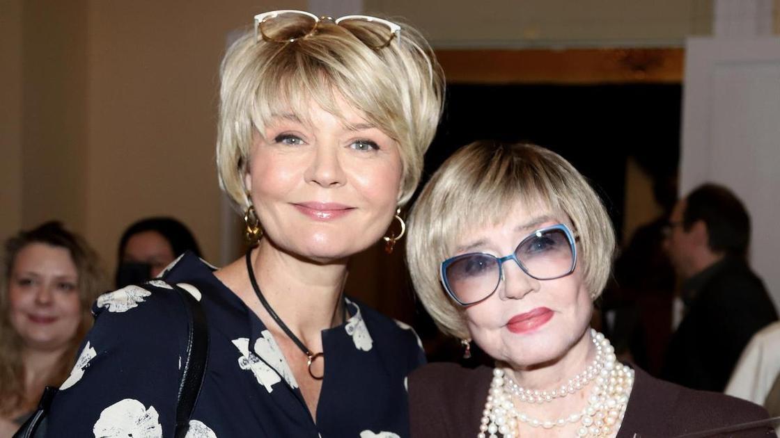 Юлия Меньшова обратилась к матери в день ее рождения: &laquo;Впервые без тебя&raquo;