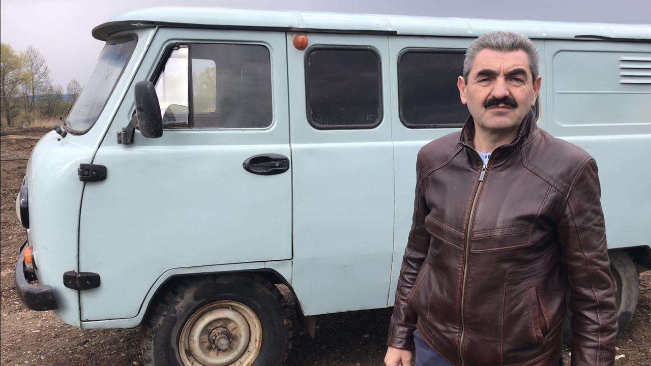 Звезда «Реальных пацанов» Армен Бежанян попал в серьезное ДТП — его подрезали, машина пролетела 200 метров и упала в кювет