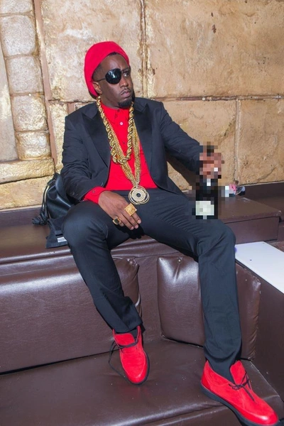 Музыканта обвиняли в торговле людьми и насилии