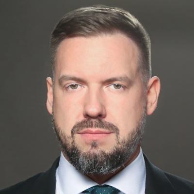 <p>Алексей Корабельников</p>