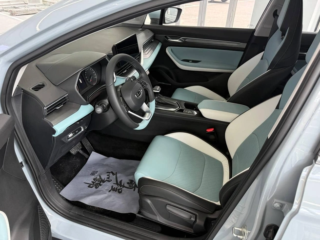 Geely Emgrand S 1.4T: 2022 год, комплектация Crossover Player Edition, пробег 17&nbsp;000&nbsp;км&nbsp;— цена под ключ от 1&nbsp;490&nbsp;000 рублей | Источник: CarexKorea