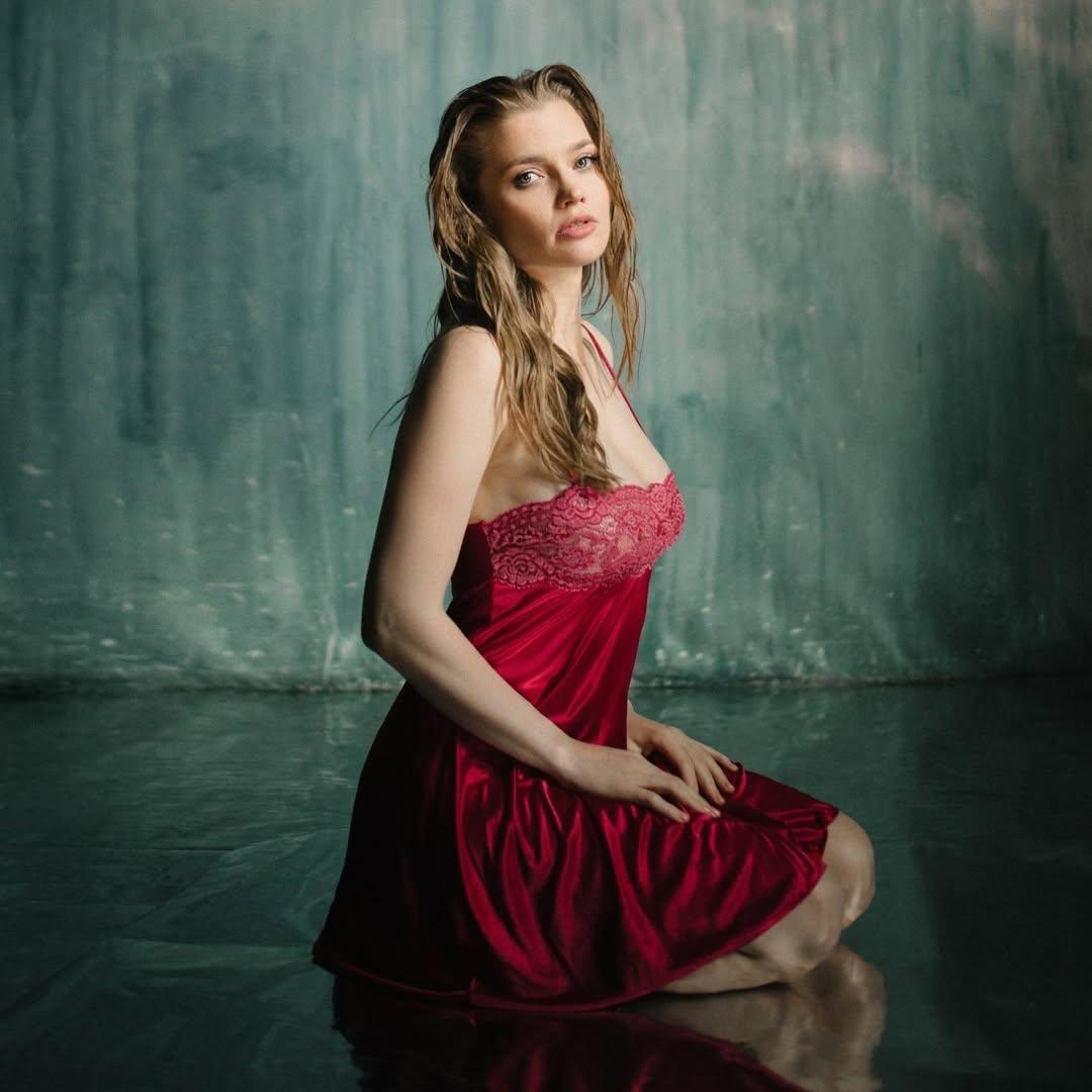 <p>Алина Ланина</p>