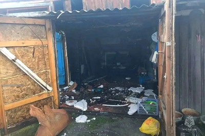 В Благовещенске тушили гараж и сауну