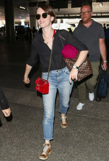 Клэр Фой в Лос-Анджелесе, 18 сентября | marieclaire.ru