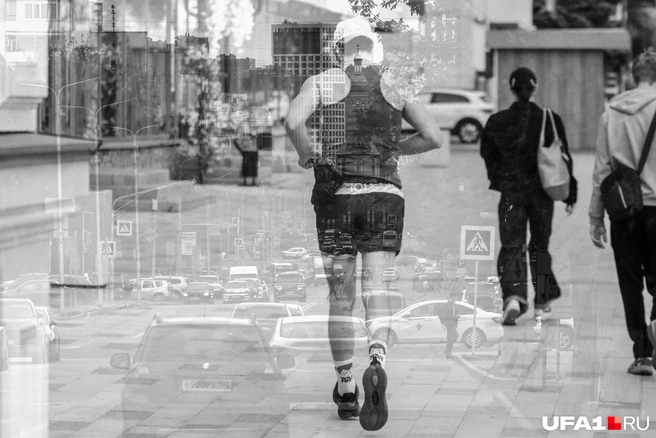 Бегать по центральным улицам&nbsp;— это, конечно, сильно | Источник: Булат Салихов / UFA1.RU