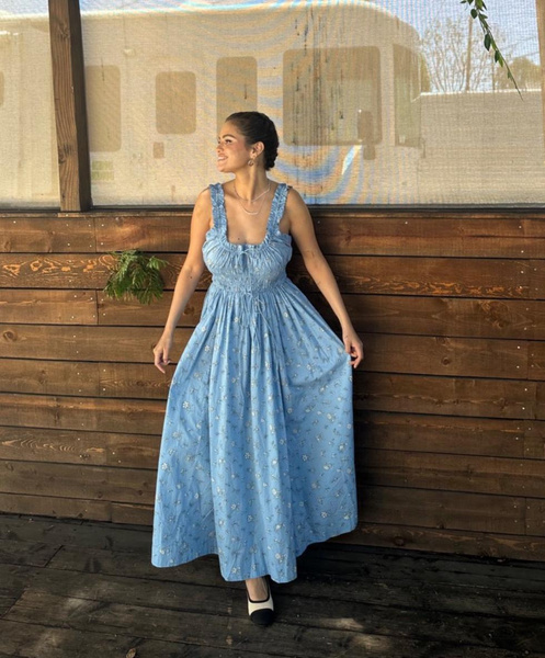 Платье мечты: Селена Гомес показала, как одеться в последние солнечные деньки