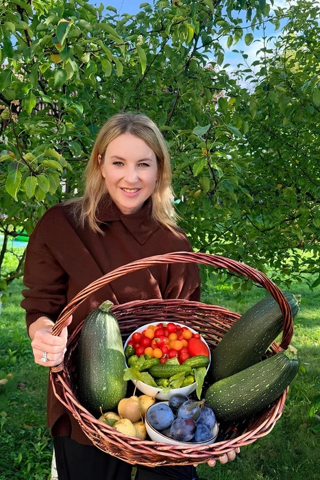 Ирина Слуцкая: «Я делаю кабачковую икру, а потом мы раздаем баночки близким» | Источник: пресс-служба Ирины Слуцкой