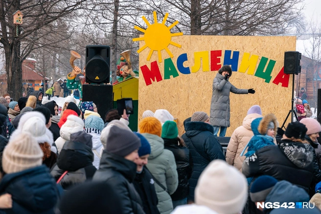 Пой, народ, громко-громко!  | Источник: Максим Серков / NGS42.RU 