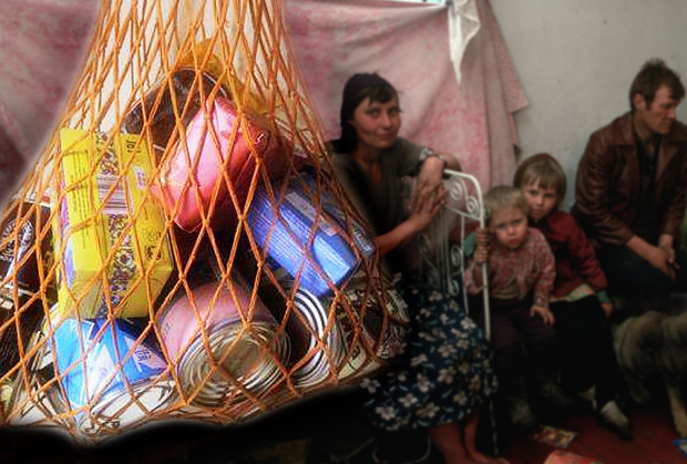Фото №1 - В Воронеже волонтер «Единой России» продала продуктовые наборы, выделенные для бедных семей