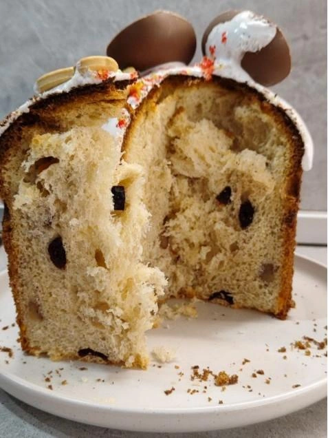 Кулич в разрезе | Источник: ИТС личный блог («И Так Сойдёт») / Telegram