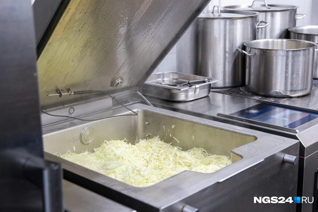 Жарится капуста | Источник: Мария Ленц / NGS24.RU