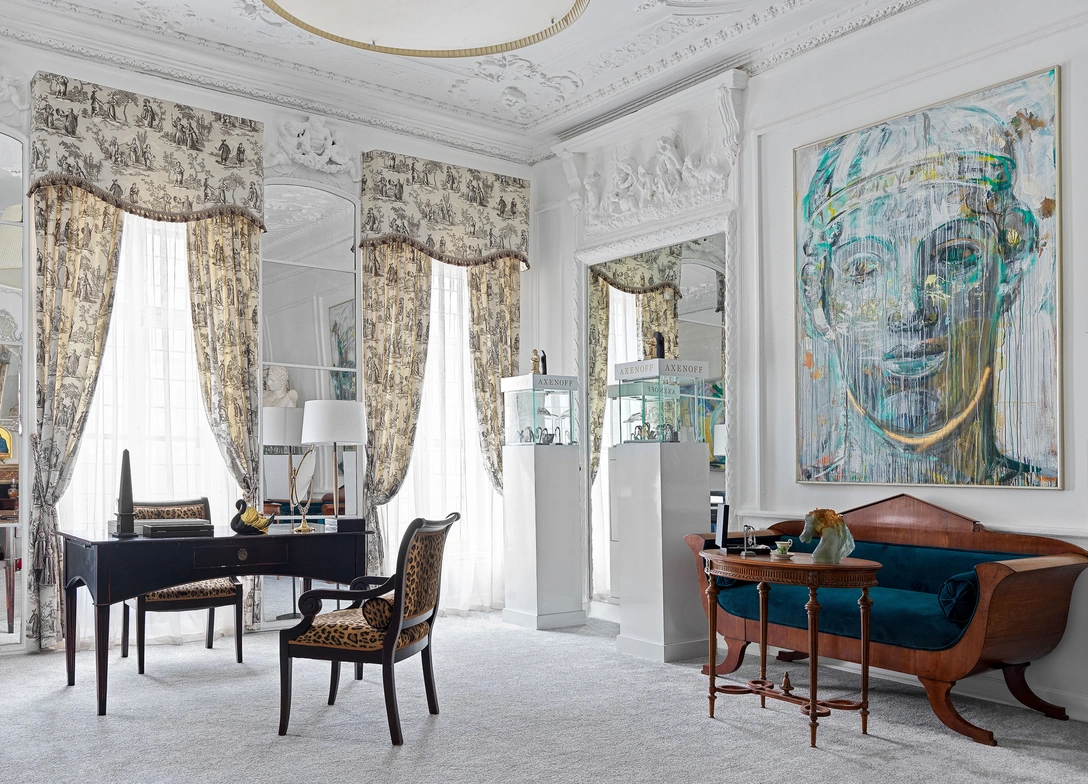 Обновленный шоурум ювелира Петра Аксенова в Москве (фото 0) | Источник: Сергей Красюк