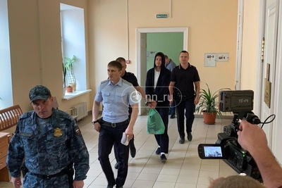Сергея Корнилова доставили в суд после массового ДТП
