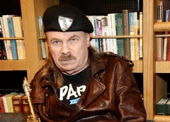 Владимиру Преснякову-старшему запретили выезжать за границу после инфаркта