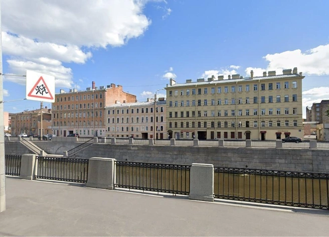 Дома на Обводном, 82, 84 и 86 | Источник: google.com/maps