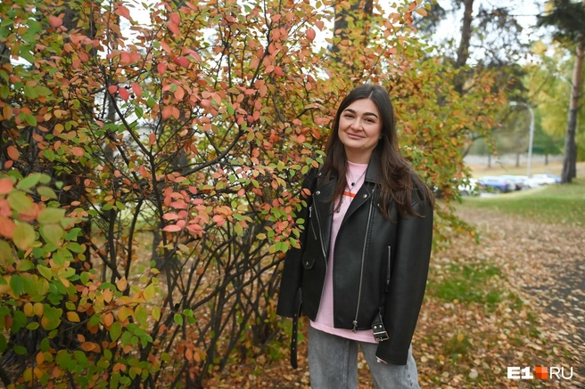 Маргарита Ивановна 8 лет бесплатно оперировала, чтобы доказать, что она достойна быть хирургом | Источник: Дмитрий Емельянов / E1.RU