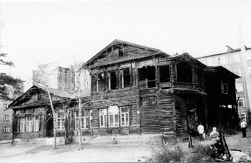 Фото сделаны в 90-е годы | Источник: chitastory.ru / Архив Центра по сохранению историко-культурного наследия Читинской области