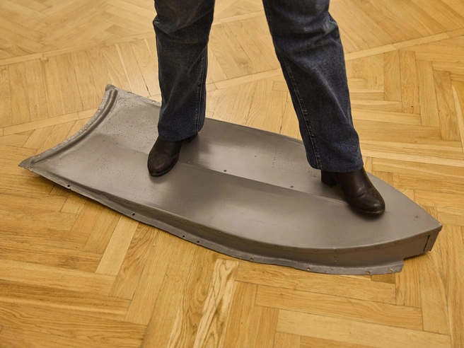 Чешуйка способна выдержать вес взрослого человека | Источник: Александр Ощепков / NGS.RU