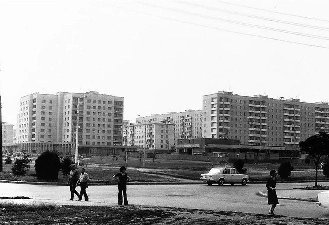 Строительство универмага «Фестивальный», Андрей Восток | Источник: Андрей Восток / pastvu.com