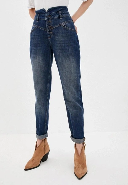 Джинсы PantamoЦена: 13 104 руб.Где купить: lamoda.ru