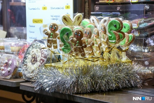 Сладости в зоне фуд-корта | Источник: Наталья Бурухина / NN.RU