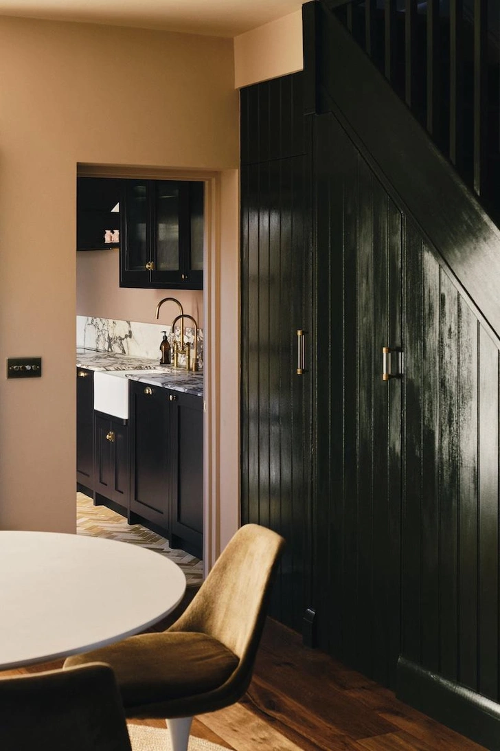 Кухня писательницы Чарли Ховард в Лондоне. | Источник: Бет Дэвис