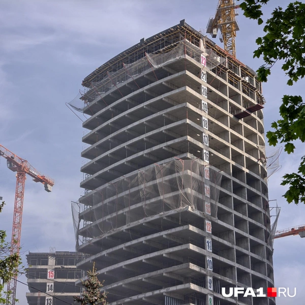 Это здание не пострадало | Источник: Булат Салихов / UFA1.RU