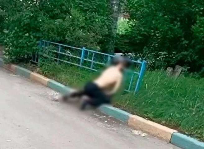 В Нижнем Новгороде нашли тело застрявшего в дорожном ограждении мужчины | ya62.ru