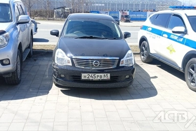 В Южно-Сахалинске ищут свидетелей ДТП с Nissan Bluebird