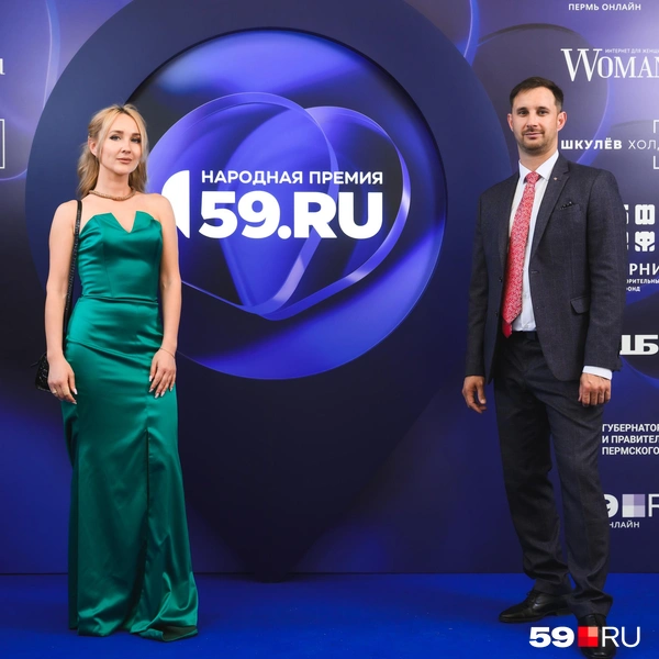 Посмотрите на этот шикарный бирюзовый! | Источник: Никита Чунтомов