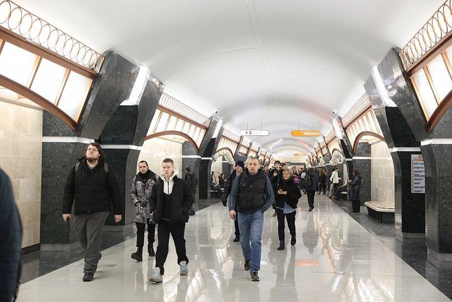 В метро продлят возможность пополнять проездной через СБП  | Источник: Сергей Михайличенко / «Фонтанка.ру»