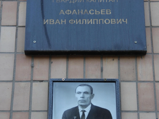 Состояние дома, где жил знаменитый защитник Сталинграда, продолжает ухудшаться без должного ремонта | Источник: Константин Завриков / V1.RU