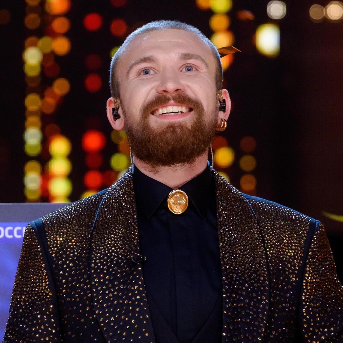 Победитель 7-го сезона «Ну-ка, все вместе!» Илья Булыгин о том, куда потратит приз в 5 млн, и отношениях с Дарьей Храмовой