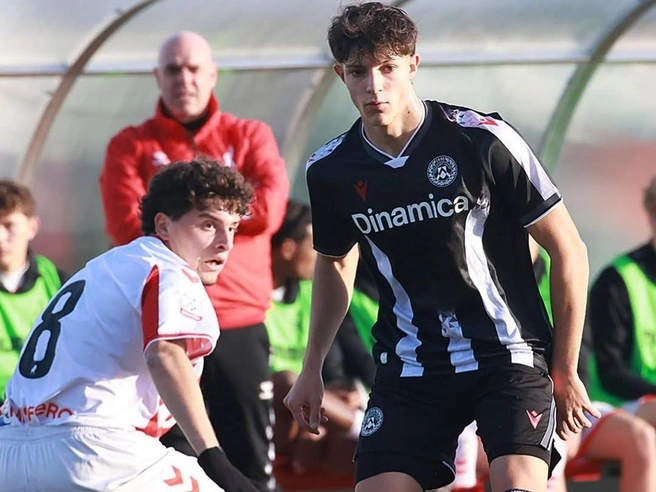 Матч обещает быть строгим и экономным на эмоции — как будто обе команды решили беречь силы до праздников | Источник: udinesecalcio / Instagram (экстремистская организация, деятельность запрещена на территории РФ)