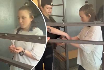 Девушку из Югры заковали в наручники после аферы с мошенниками