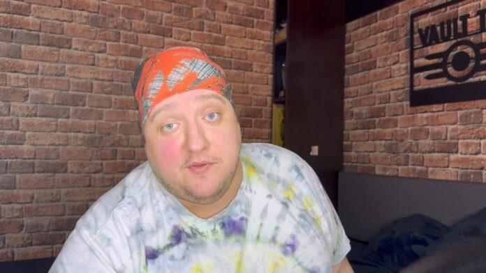 Роман Попов