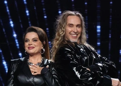 Королева и Тарзан впервые встретились с Николаевым и Проскуряковой в шоу — что сказали друг другу бывшие