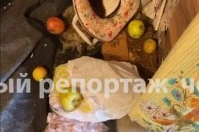 «Вечно голодные»: в Уфе дети в заваленном мусором доме