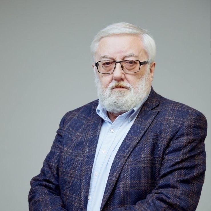 <p>Георгий Остапкович</p>
