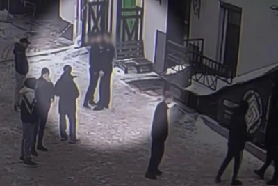 Омичу сломали челюсть в драке возле кафе на Ленина