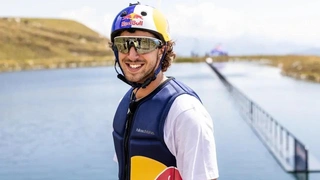 Швейцарец со 113-й попытки установил рекорд в вейкбординге