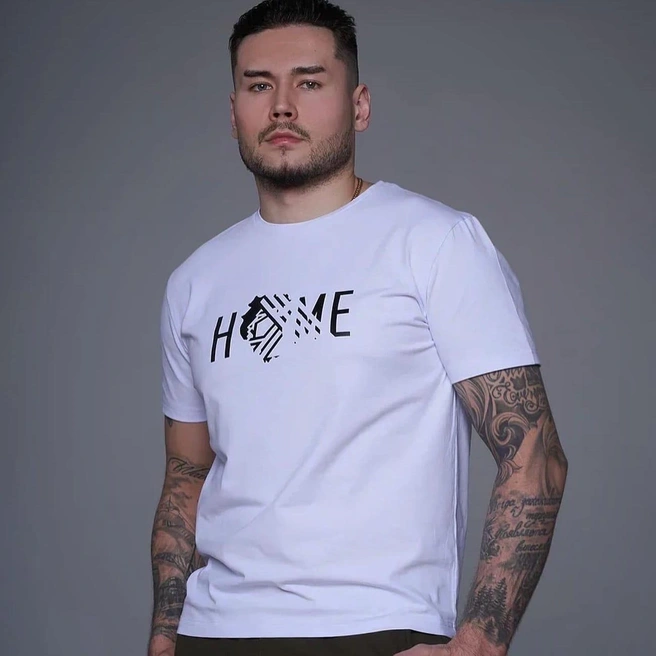 За четыре года внешность Гиматова не изменилась | Источник: Эдуард Гиматов / ВКонтакте