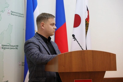 Чиновника из Бирска осудили за взятку и фиктивный ремонт