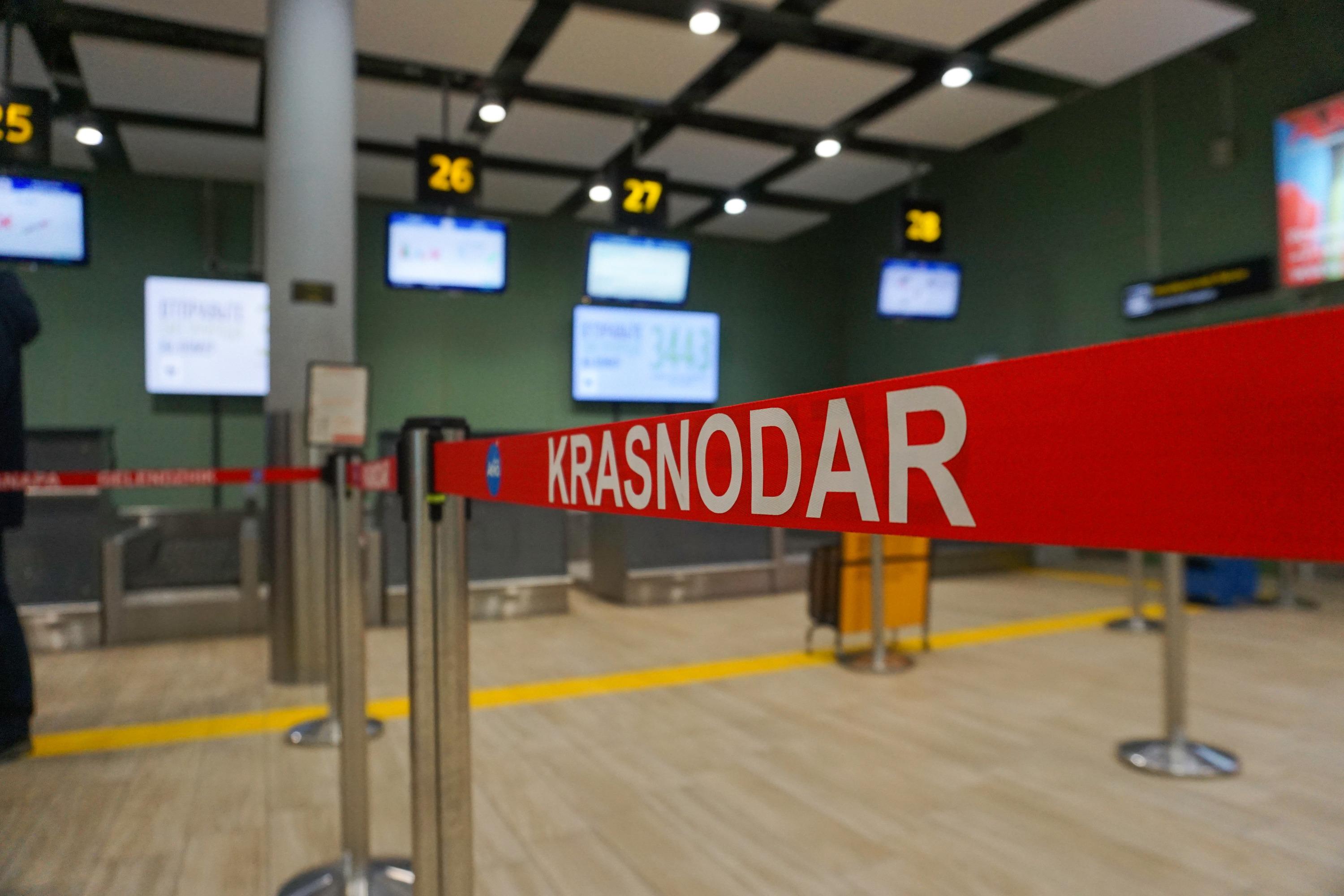Когда откроют аэропорт краснодар для внутренних рейсов. Реконструкция аэропорта Краснодар. Аэропорт Краснодар закрыт. Новый терминал аэропорта Краснодар.