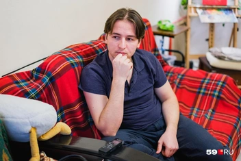 Кириллу нравилась и сварка, и рисование | Источник: Тимофей Калмаков / 59.RU