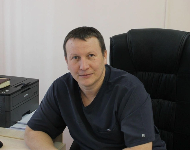 Леонид Лобанов — хирург высшей категории, потомственный доктор, заместитель главного врача по хирургии Городской клинической больницы № 1 | Источник: ГКБ № 1